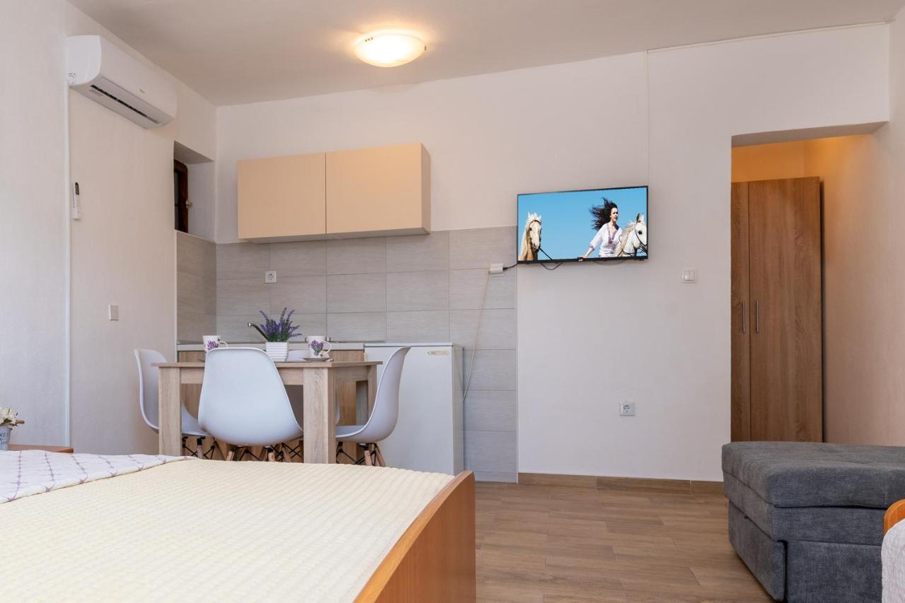Apartmani Frane Neum Exterior foto